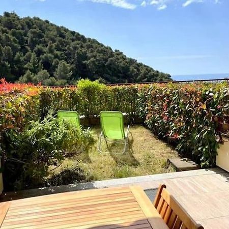 Casa Vacanze Luna 2 วาลเลโครเซีย ภายนอก รูปภาพ